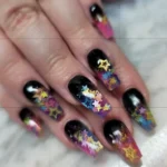 Nails (2)