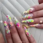 Nails (6)